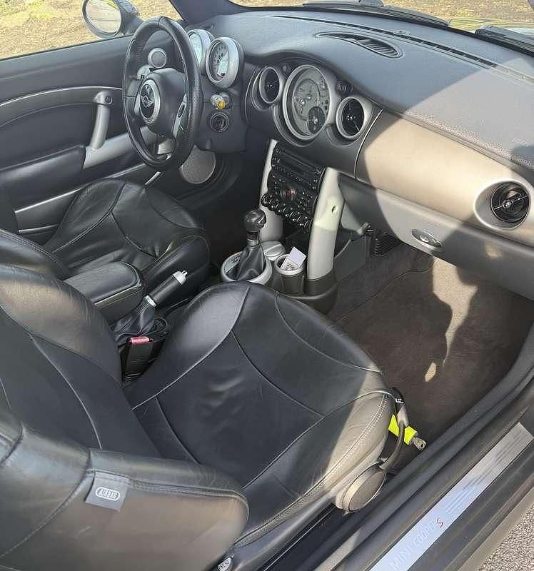 Usata Mini Cooper S 170 CV (125 kW) 2005 Grigio Utilitaria