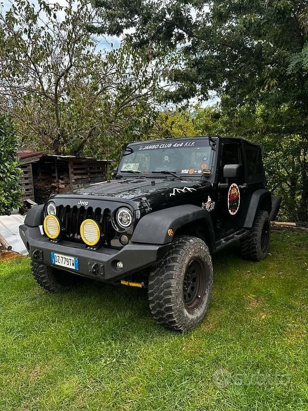 Usata Jeep Wrangler 2008 Nero SUV