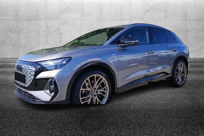 Grigio Usata 2022 Audi Q4 e-tron S-Line SUV | 37.450 € (Buon prezzo) - Immagine 1/4