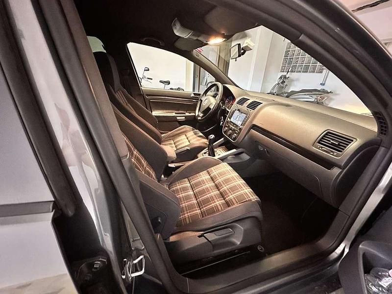 Usata VW Golf IV GT 170 CV (125 kW) 2006 Berlina