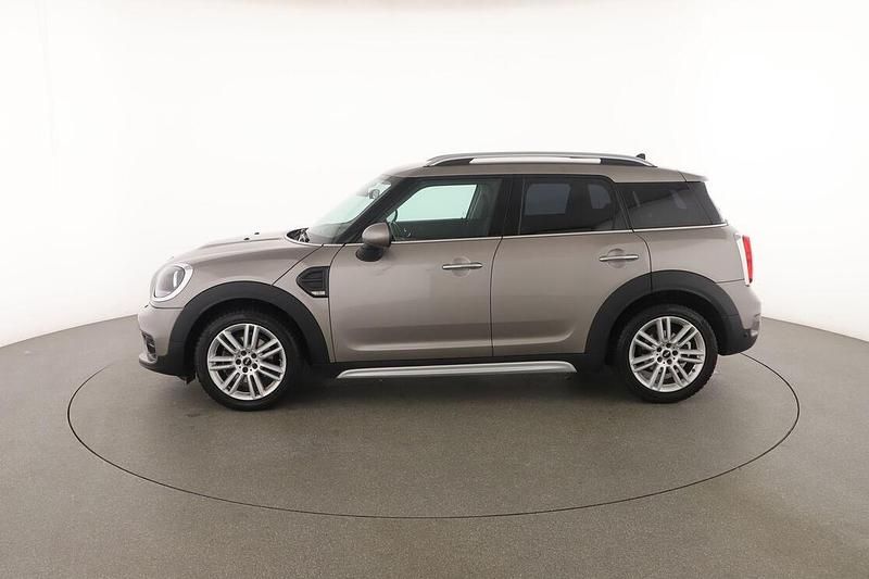 Second-hand Mini Cooper D Countryman 150 CP (110 kW) 2019 Verde SUV