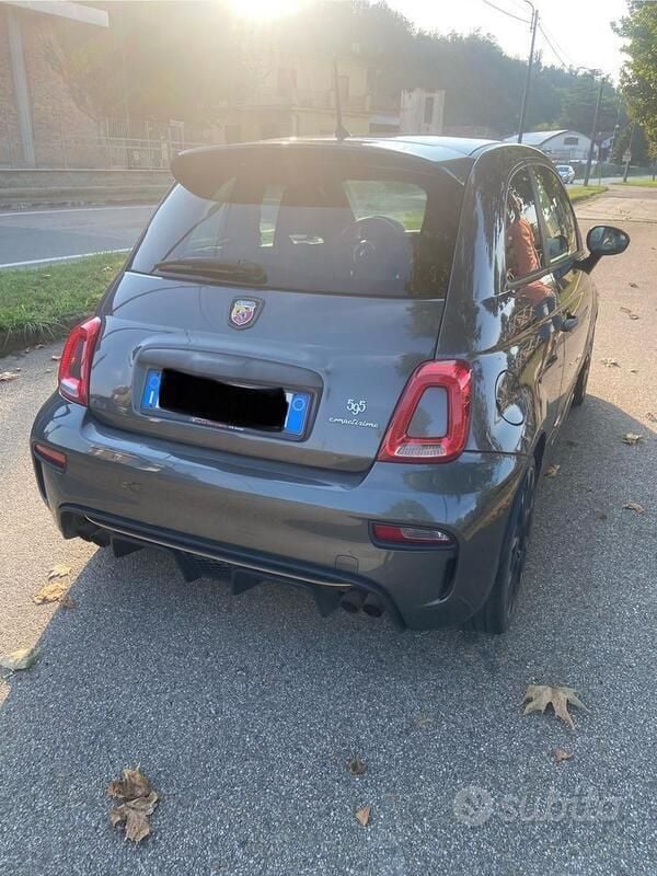 Usata Abarth 595 Competizione 180 CV (132 kW) 2016 Grigio Utilitaria