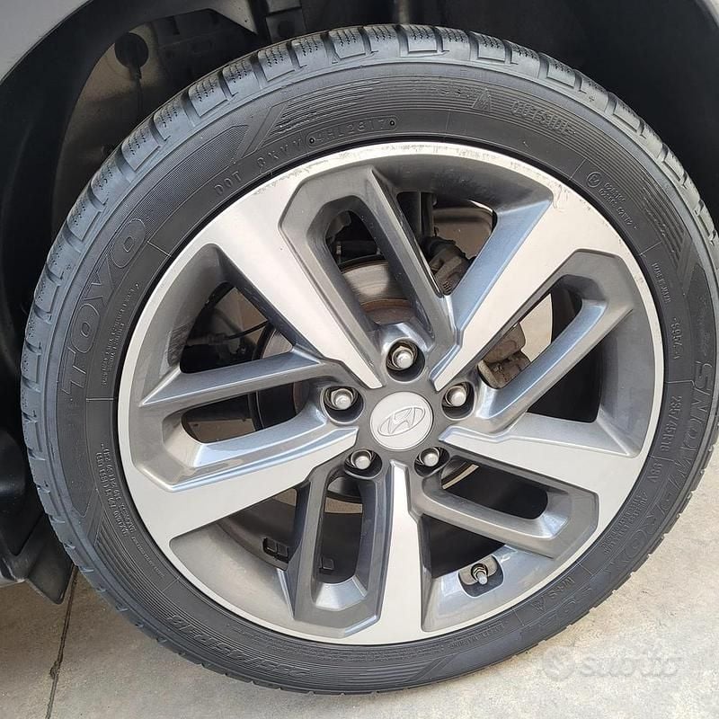 Usata Hyundai Kona Xpossible 120 CV (88 kW) 2018 Grigio SUV