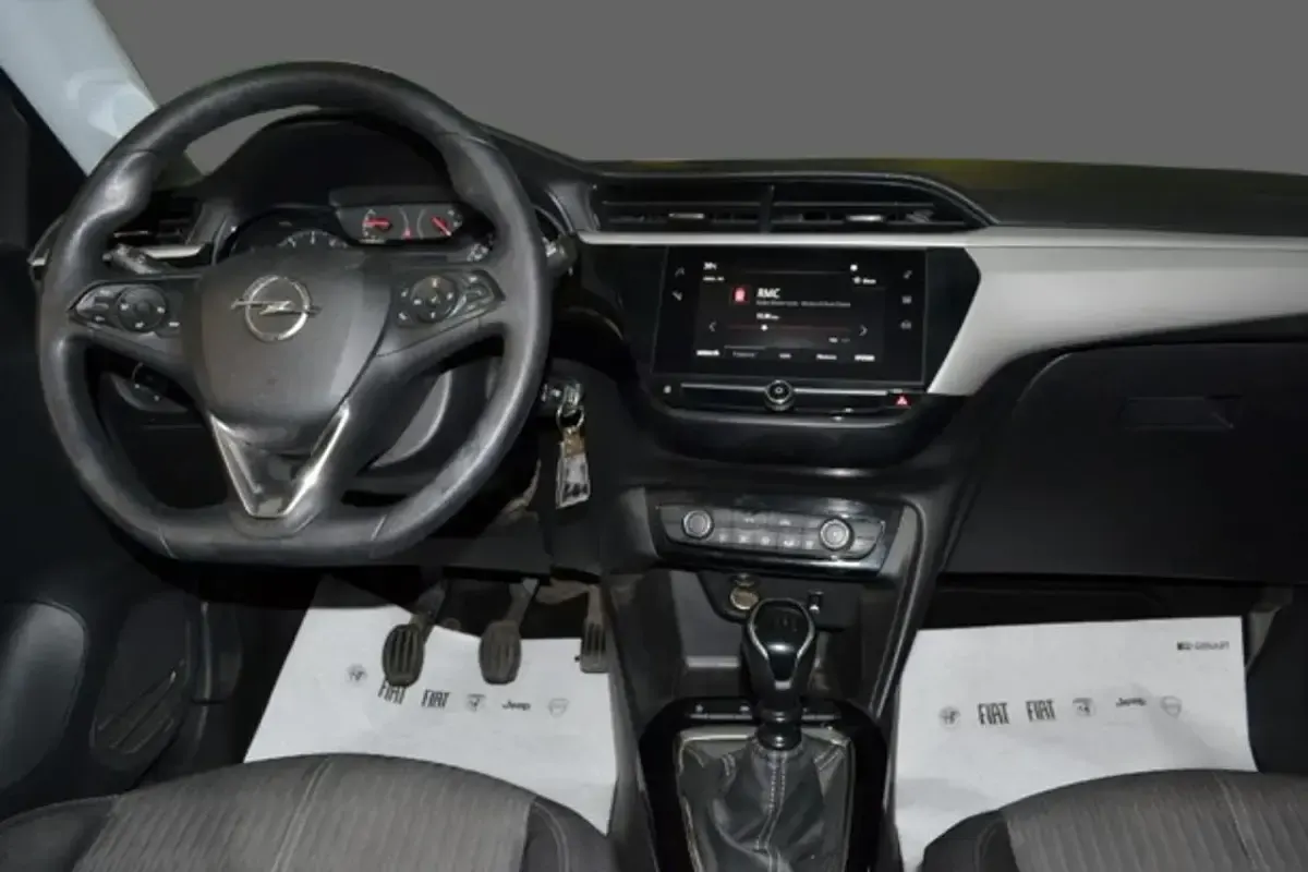Usata Opel Corsa Edition 102 CV (75 kW) 2020 Argento Utilitaria
