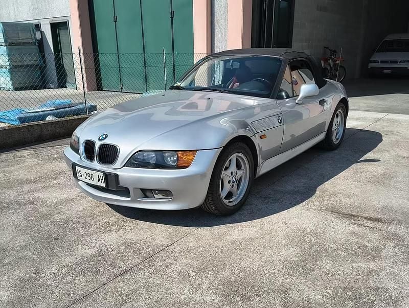 Usata BMW Z3 140 CV (102 kW) 1997 Grigio Cabrio