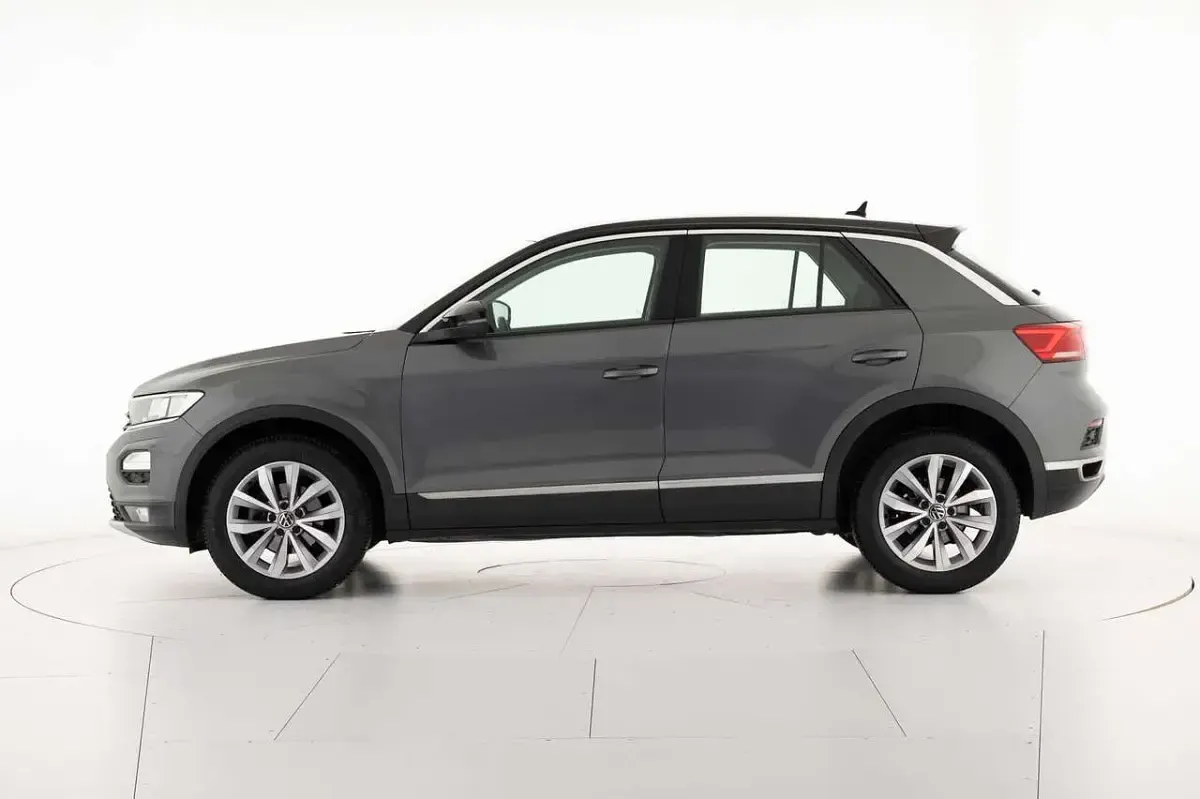 Usata VW T-Roc Style 110 CV (80 kW) 2021 Grigio SUV