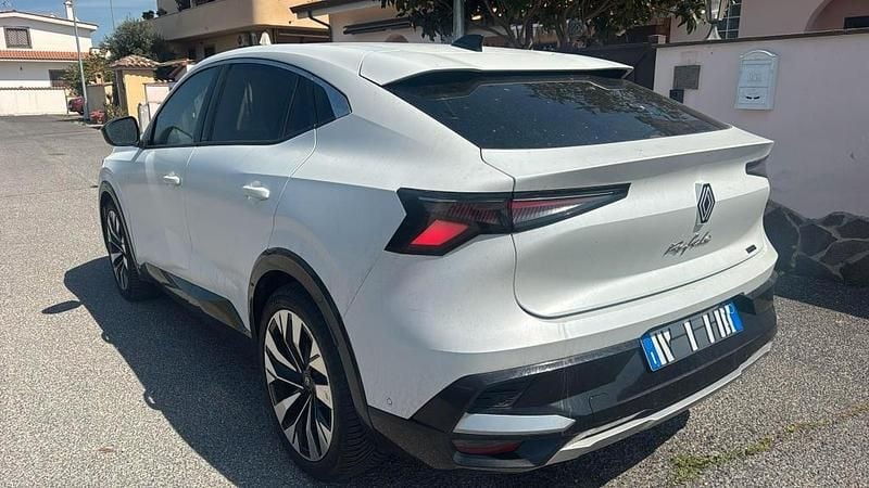 Usata Renault Rafale Techno 200 CV (147 kW) 2025 Bianco opaco SUV