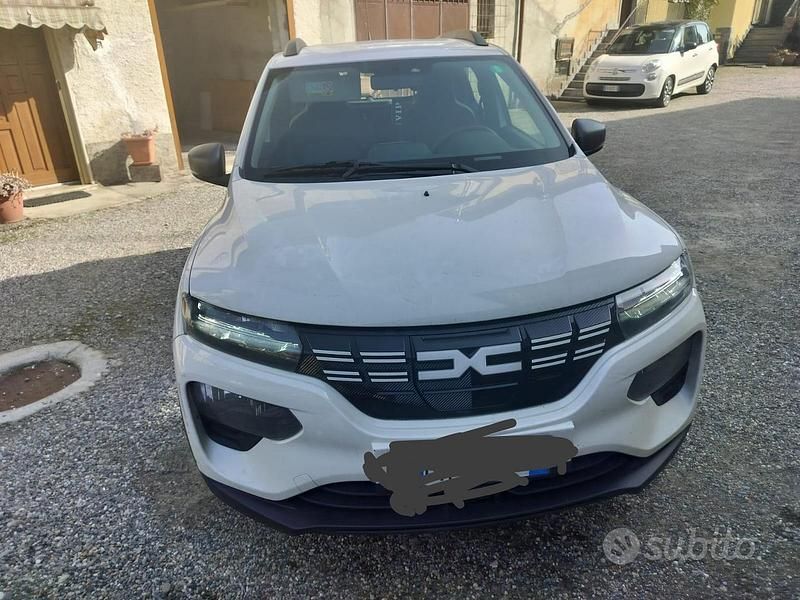 Usata Dacia Spring 47 kW (65 CV) 2023 Bianco Utilitaria