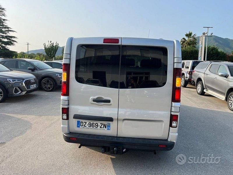 Usata Opel Vivaro S 125 CV (91 kW) 2016 Grigio Monovolume