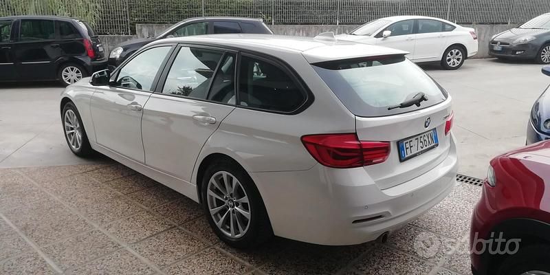 Usata BMW 316 Advantage 163 CV (119 kW) 2016 Bianco Station wagon