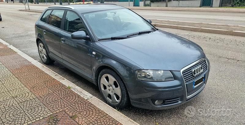 Usata Audi A3 140 CV (102 kW) 2006 Grigio Utilitaria