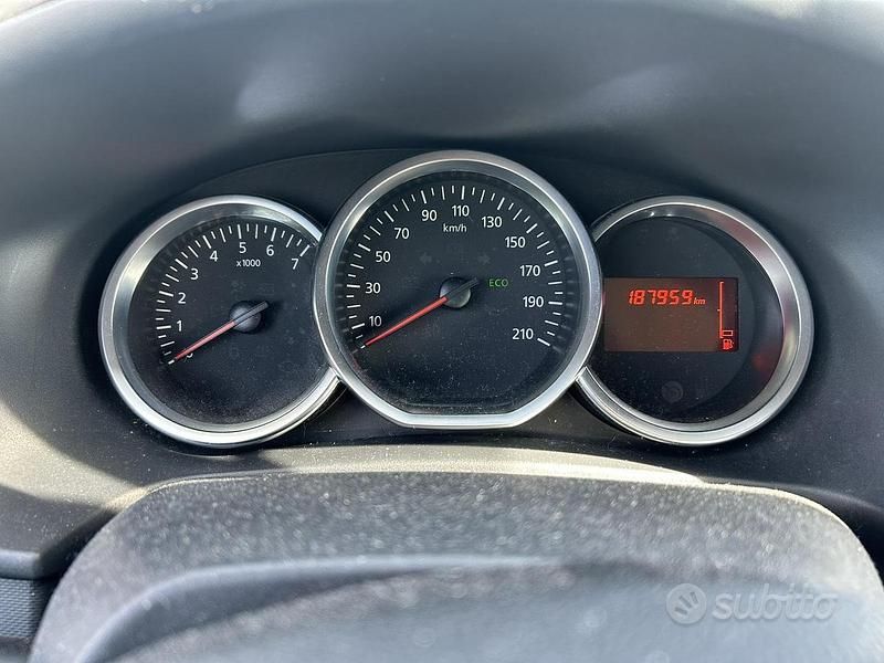 Usata Dacia Sandero Stepway 90 CV (66 kW) 2018 Marrone Berlina