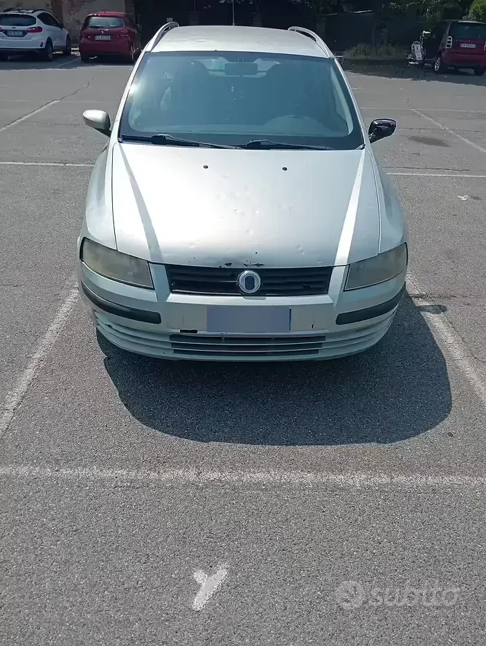 Usata Fiat Stilo 120 CV (88 kW) 2005 Bluazzurro Station wagon