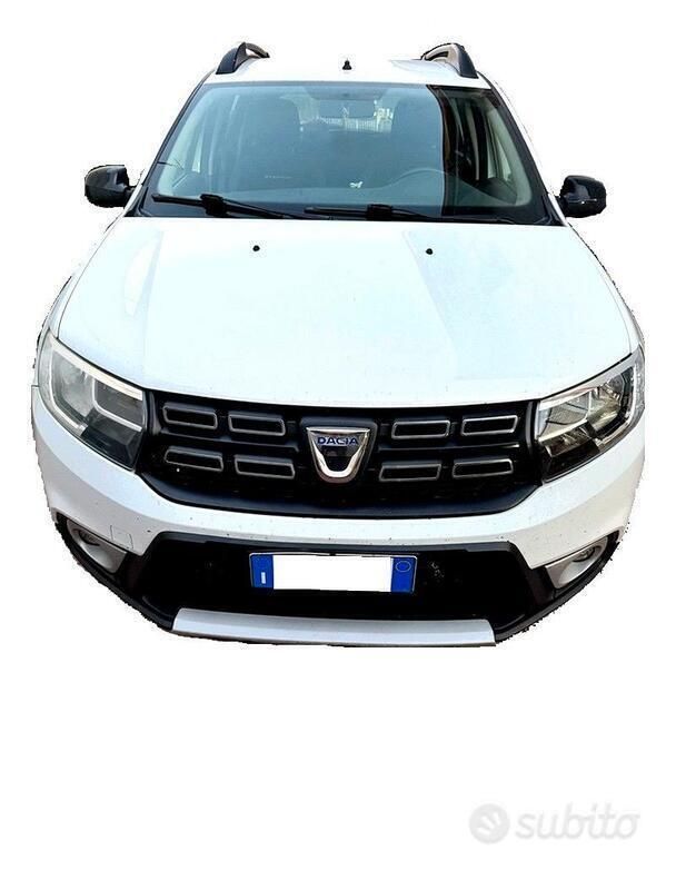 Usata Dacia Sandero 75 CV (55 kW) 2019 Bianco Utilitaria