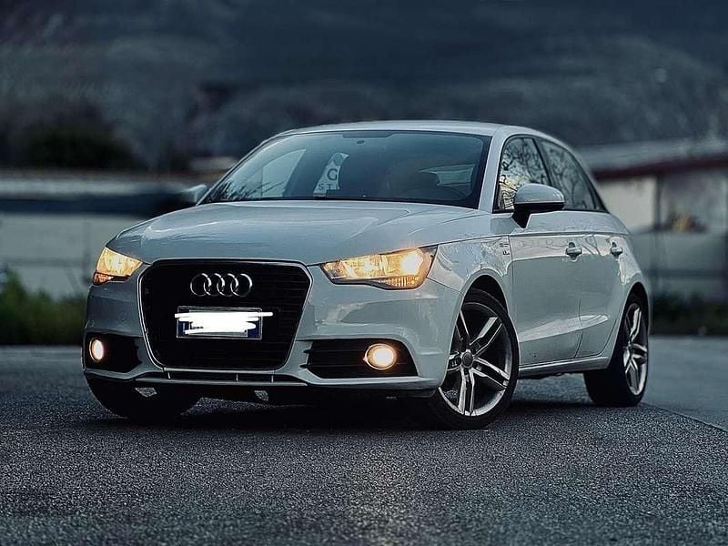 Usata Audi A1 Sportback Attraction 86 CV (63 kW) 2012 Bianco Utilitaria