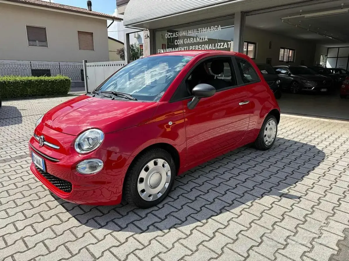 Usata Fiat 500 69 CV (50 kW) 2023 Rosso Utilitaria