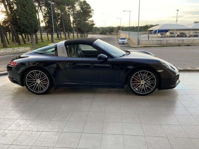 Usata Porsche 911 Targa 4S 420 CV (308 kW) 2017 Nero Cabrio
