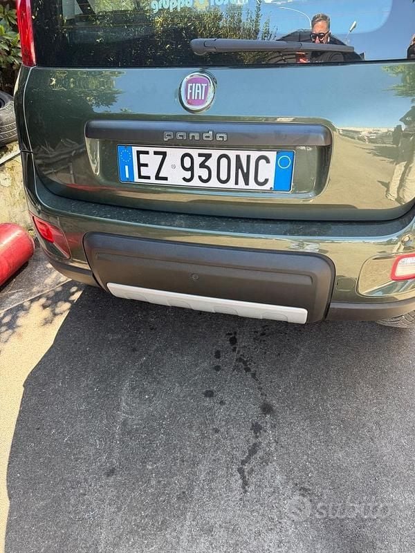 Usata Peugeot 107 54 CV (39 kW) 2007 Nero Utilitaria