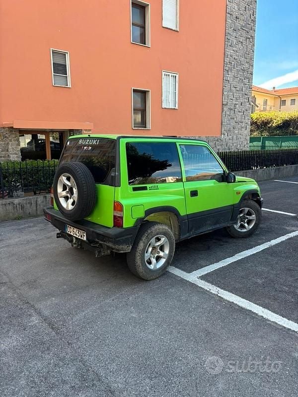 Usata Suzuki Vitara 87 CV (63 kW) 2003 SUV