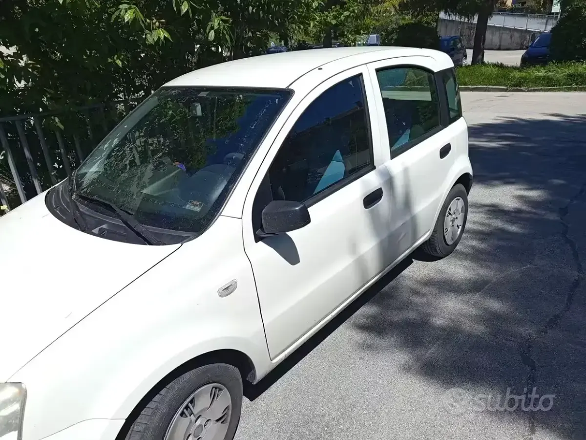 Usata Fiat Panda 69 CV (50 kW) 2008 Utilitaria