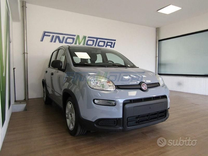 Usata Fiat Panda S 70 CV (51 kW) 2023 Grigio Utilitaria