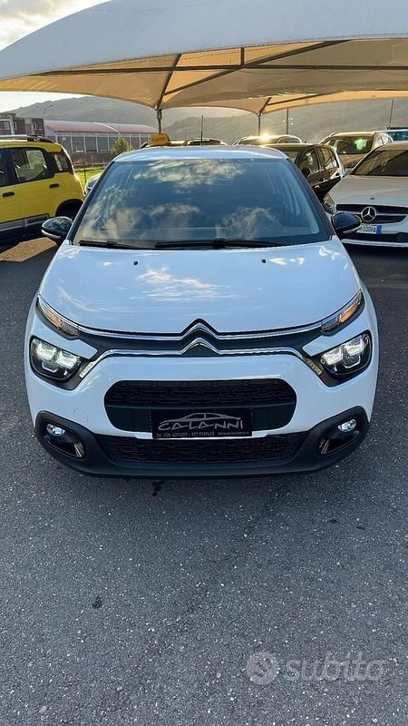 Usata Citroën C3 Shine 101 CV (74 kW) 2021 Bianco Berlina