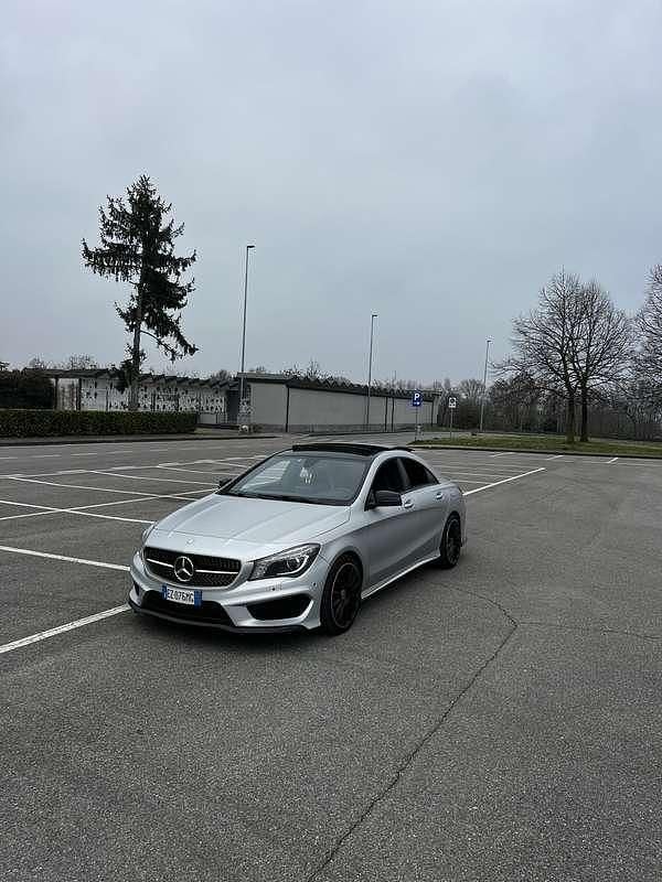 Usata Mercedes CLA220 Premium 177 CV (130 kW) 2015 Berlina