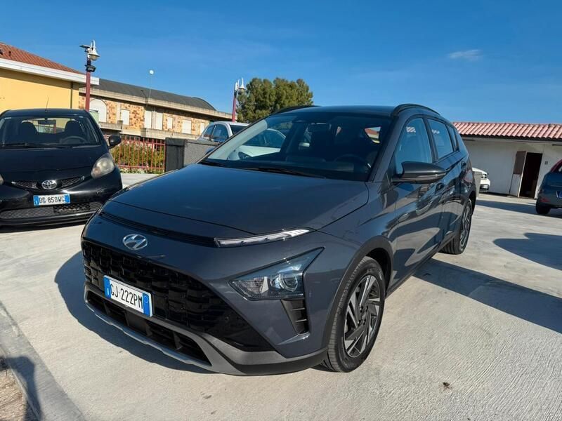 Usata Hyundai Bayon 84 CV (61 kW) 2022 Grigio SUV