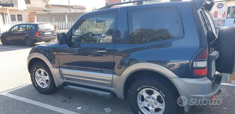Usata Mitsubishi Pajero 160 CV (117 kW) 2002 SUV