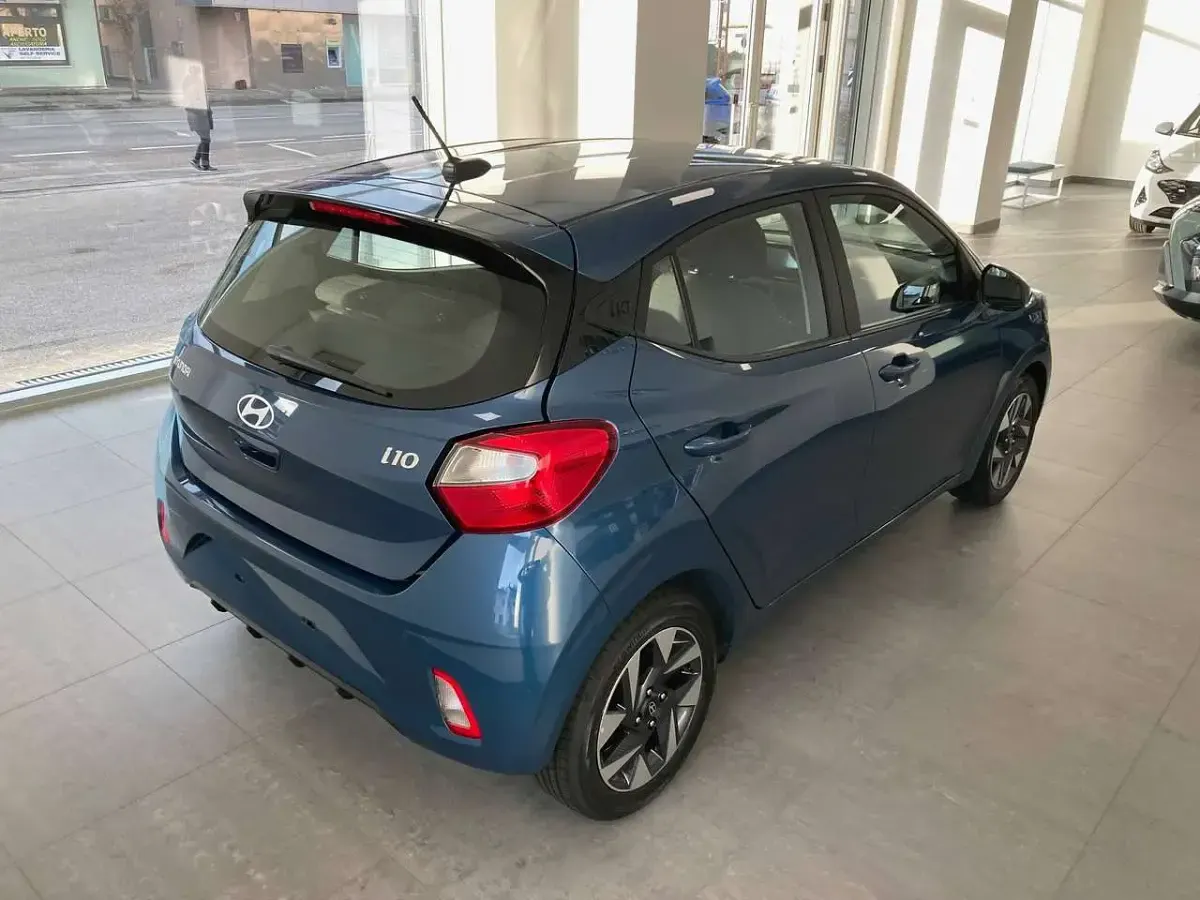 Nuova Hyundai i10 63 CV (46 kW) 2026 Blu/azzurro Utilitaria