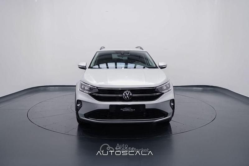 Usata VW Taigo Life 110 CV (80 kW) 2023 Argento riflesso SUV