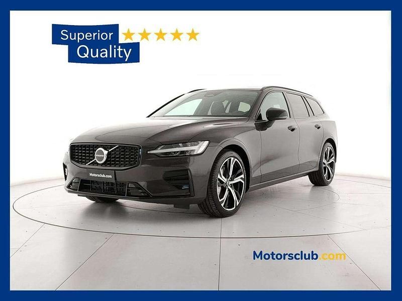 Nuova Volvo V60 Plus 197 CV (144 kW) 2026 Platinum grey Station wagon