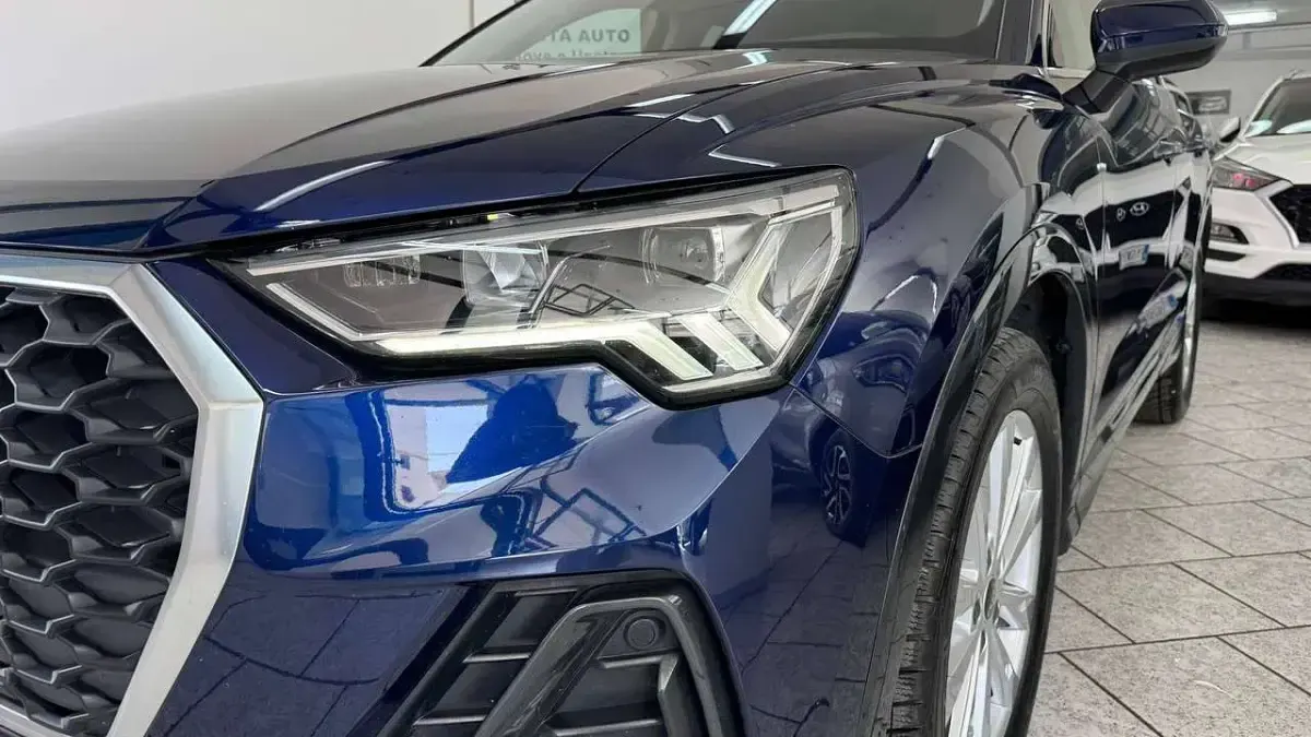 Usata Audi Q3 Sportback 150 CV (110 kW) 2022 Blu/azzurro SUV