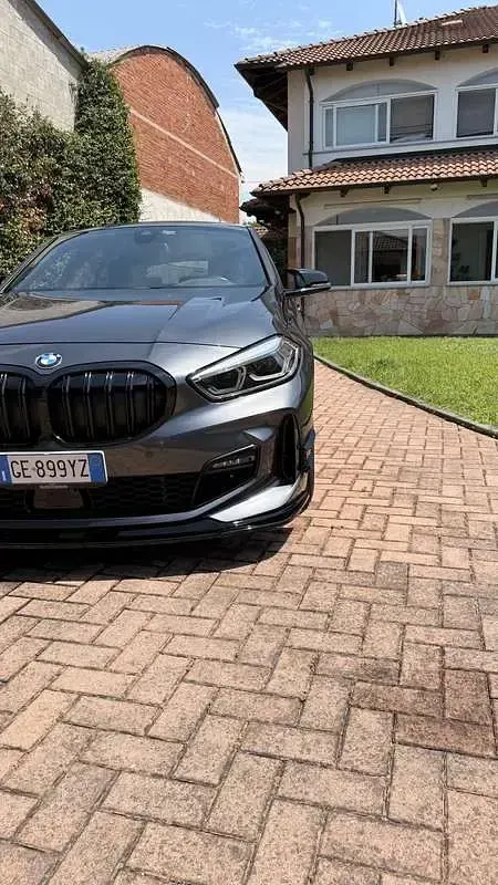 Usata BMW 118 M Sport 150 CV (110 kW) 2021 Grigio Berlina
