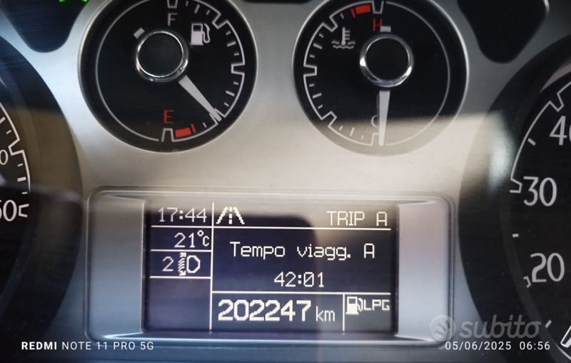 Usata Lancia Delta Silver 120 CV (88 kW) 2013 Bianco Utilitaria