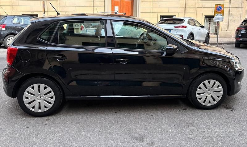 Usata VW Polo 90 CV (66 kW) 2013 Nero Utilitaria