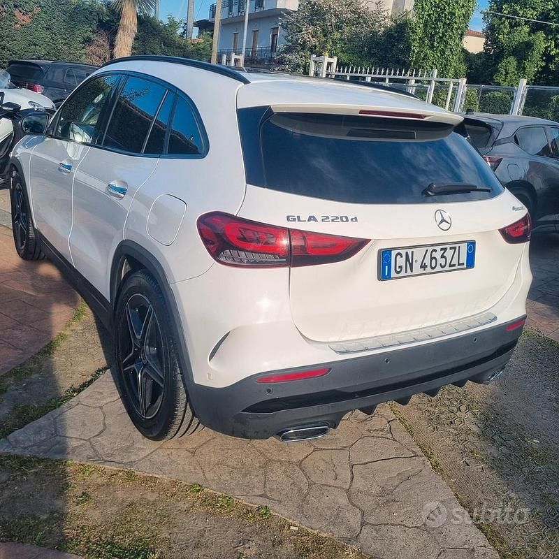Usata Mercedes GLA220 Premium 190 CV (139 kW) 2020 Bianco SUV
