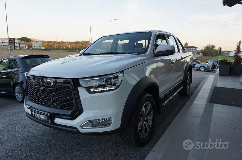 Nuova EVO Cross 4 136 CV (100 kW) 2025 Bianco Pick-up