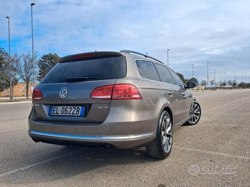 Usata VW Passat 105 CV (77 kW) 2012 Station wagon