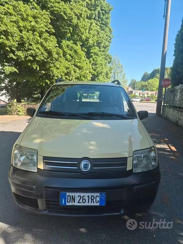 Usata Fiat Panda Dynamic 59 CV (43 kW) 2009 Giallo Utilitaria