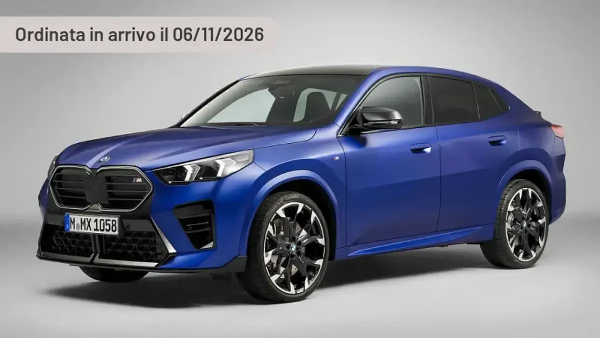 Usata BMW iX2 M Sport 103 kW (141 CV) 2024 Argento SUV