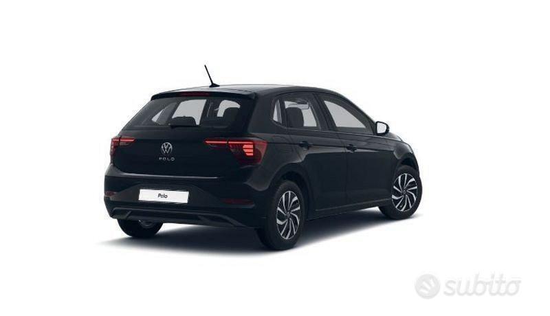 Usato 2023 VW Polo 1.0 Benzin (21.320 €)