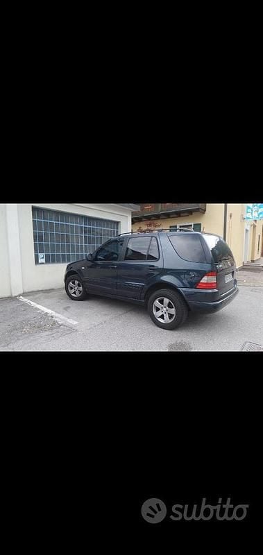 Usata Mercedes ML320 218 CV (160 kW) 2000 SUV