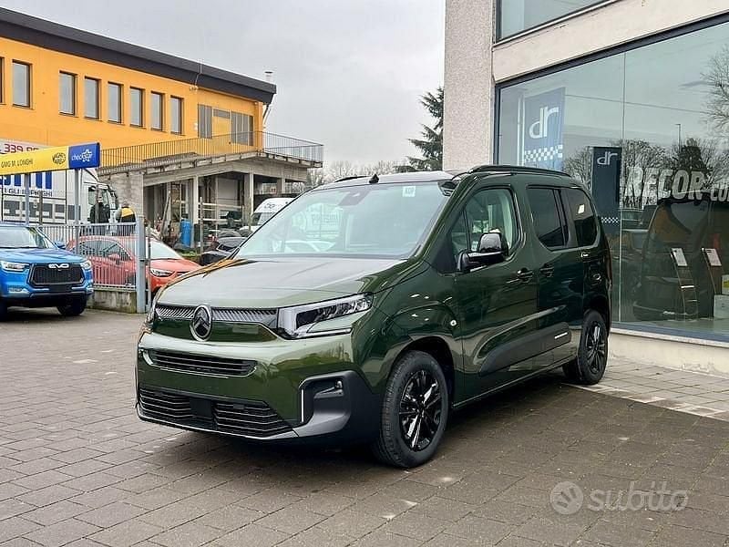 Nuova Citroën Berlingo Start 2025 Verde Monovolume