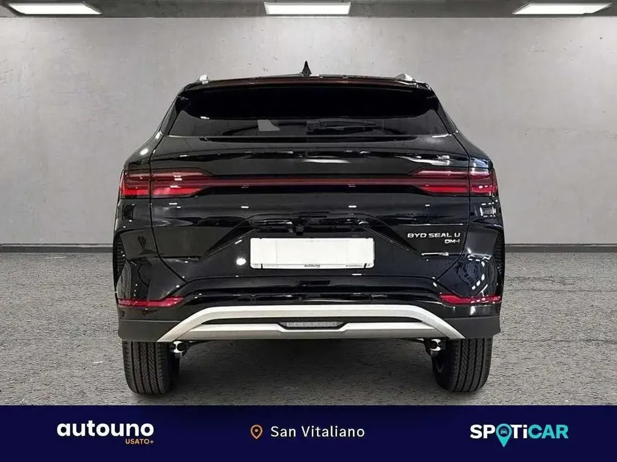 Usata BYD Seal U Boost 98 CV (72 kW) 2025 Nero SUV