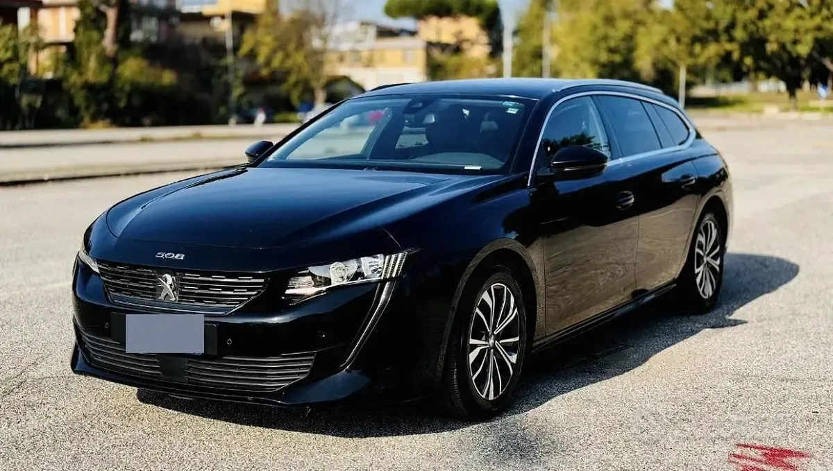 Usata Peugeot 508 SW 131 CV (96 kW) 2021 Nero Station wagon