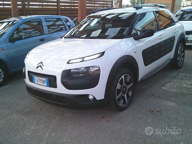 Bianco Usata 2017 Citroën C4 Cactus Shine Due volumi | 9300 € (Ottimo prezzo) - Immagine 1/4
