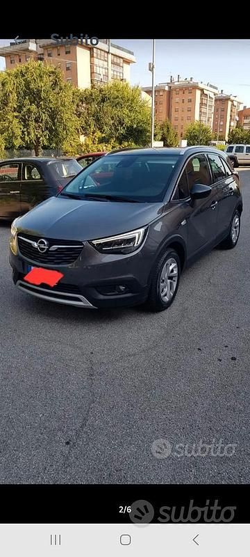 Usata Opel Crossland Innovation 113 CV (83 kW) 2020 Marrone SUV