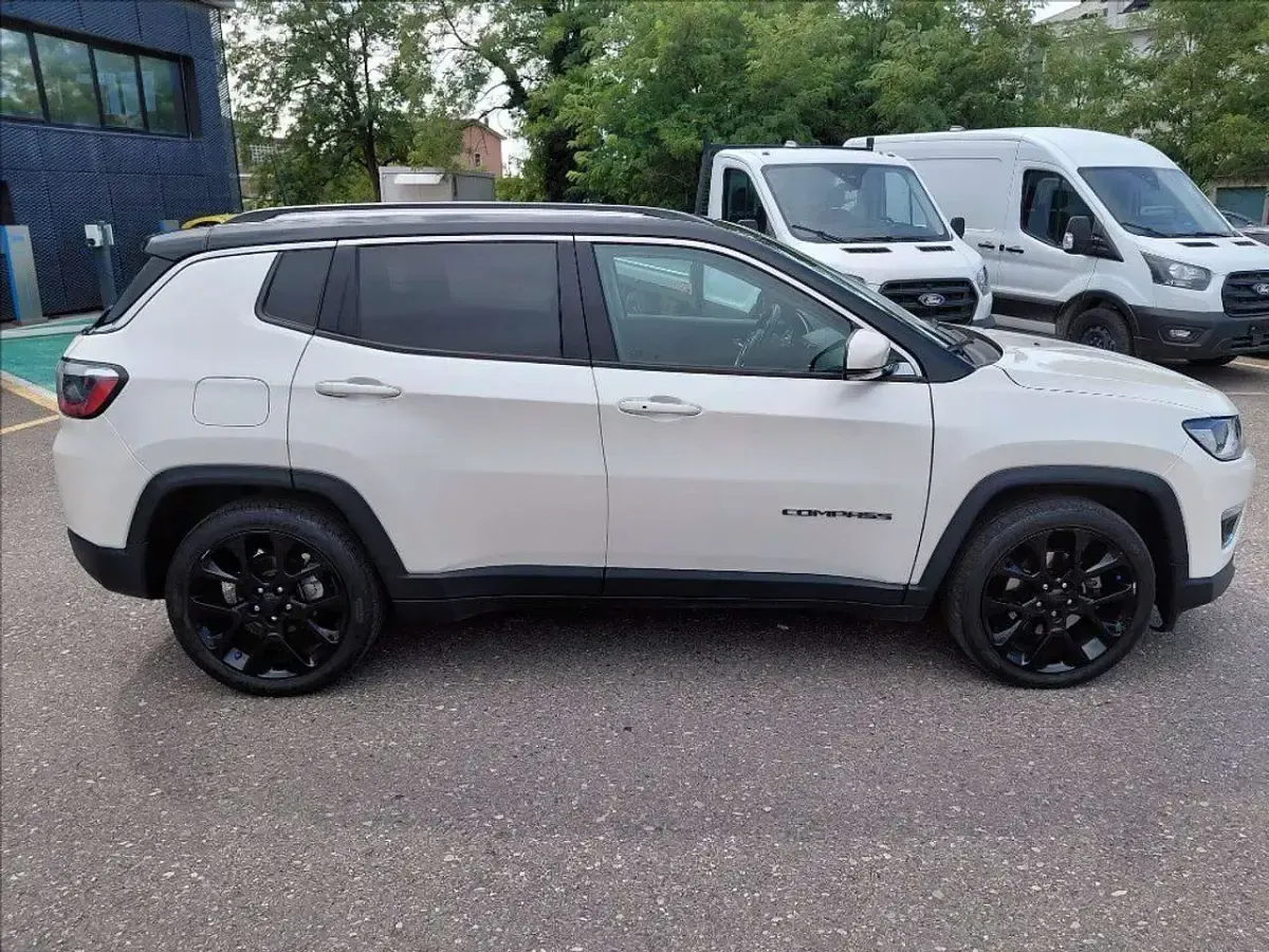 Usata Jeep Compass Limited 120 CV (88 kW) 2019 Bianco SUV