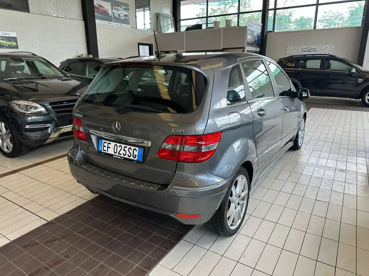 Brugt Mercedes B180 Premium 109 HK (80 kW) 2010 Grå MPV